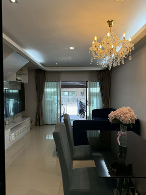 ขาย ทาวน์โฮม BaanKlangMuangRatchaphruek–Rama5 出售房屋｜拉玛5路 บ้านกลางเมืองราชพฤกษ์–พระราม5 出售三层联排别墅 ทาวน์โฮม3ชั้นใกล้นครอินทร์